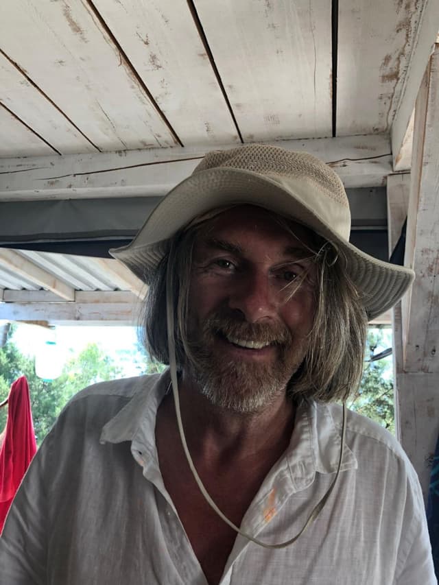 Suljo — pottery artist and founder